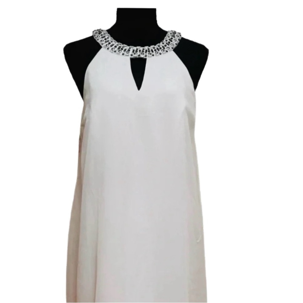JJ HOUSE ~ Women’s white flowy dress silver jeweled accents at neckline size 12 - Picture 5 of 9